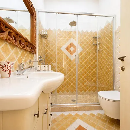 Nyaraló Rena Bianca Townhouse 100 M From The